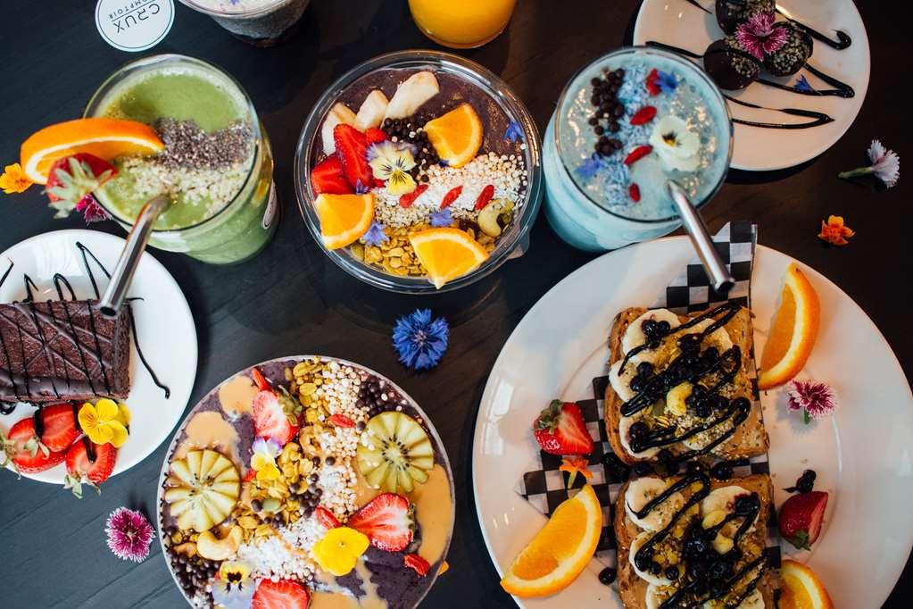 Hotel Alt Quartier Dix30 Brossard Ανέσεις φωτογραφία