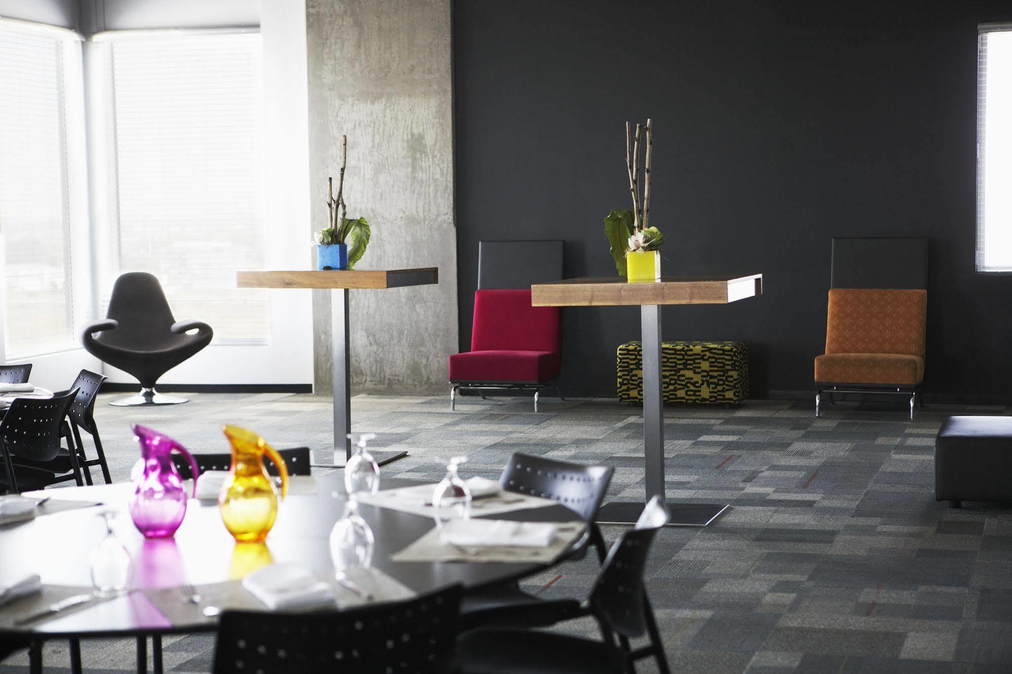 Hotel Alt Quartier Dix30 Brossard Εξωτερικό φωτογραφία